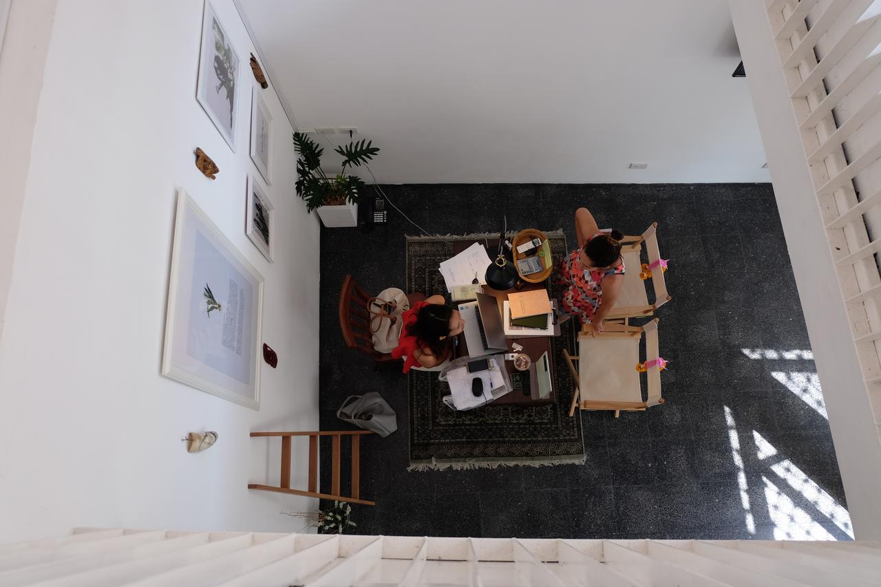Haus Sathorn 21 Bed And Breakfast Bangkok Extérieur photo