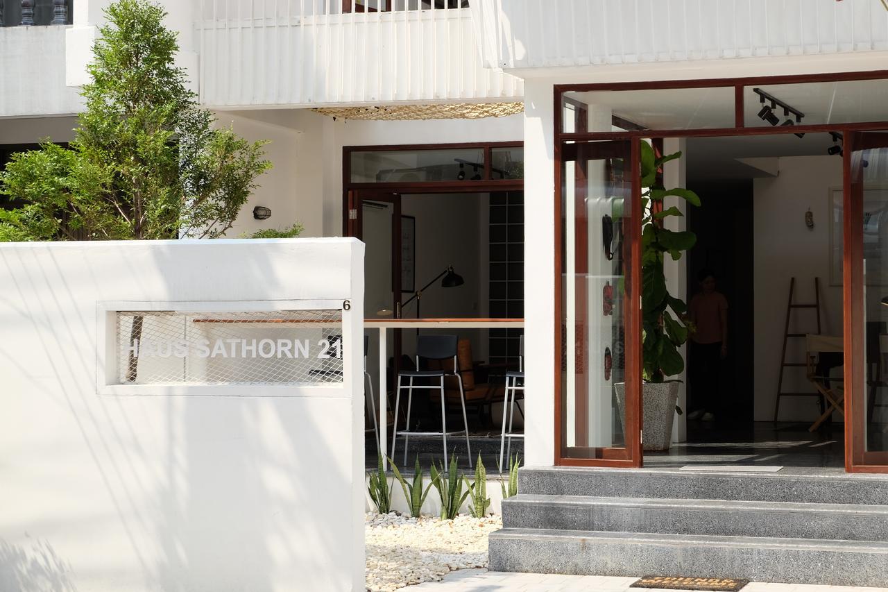 Haus Sathorn 21 Bed And Breakfast Bangkok Extérieur photo