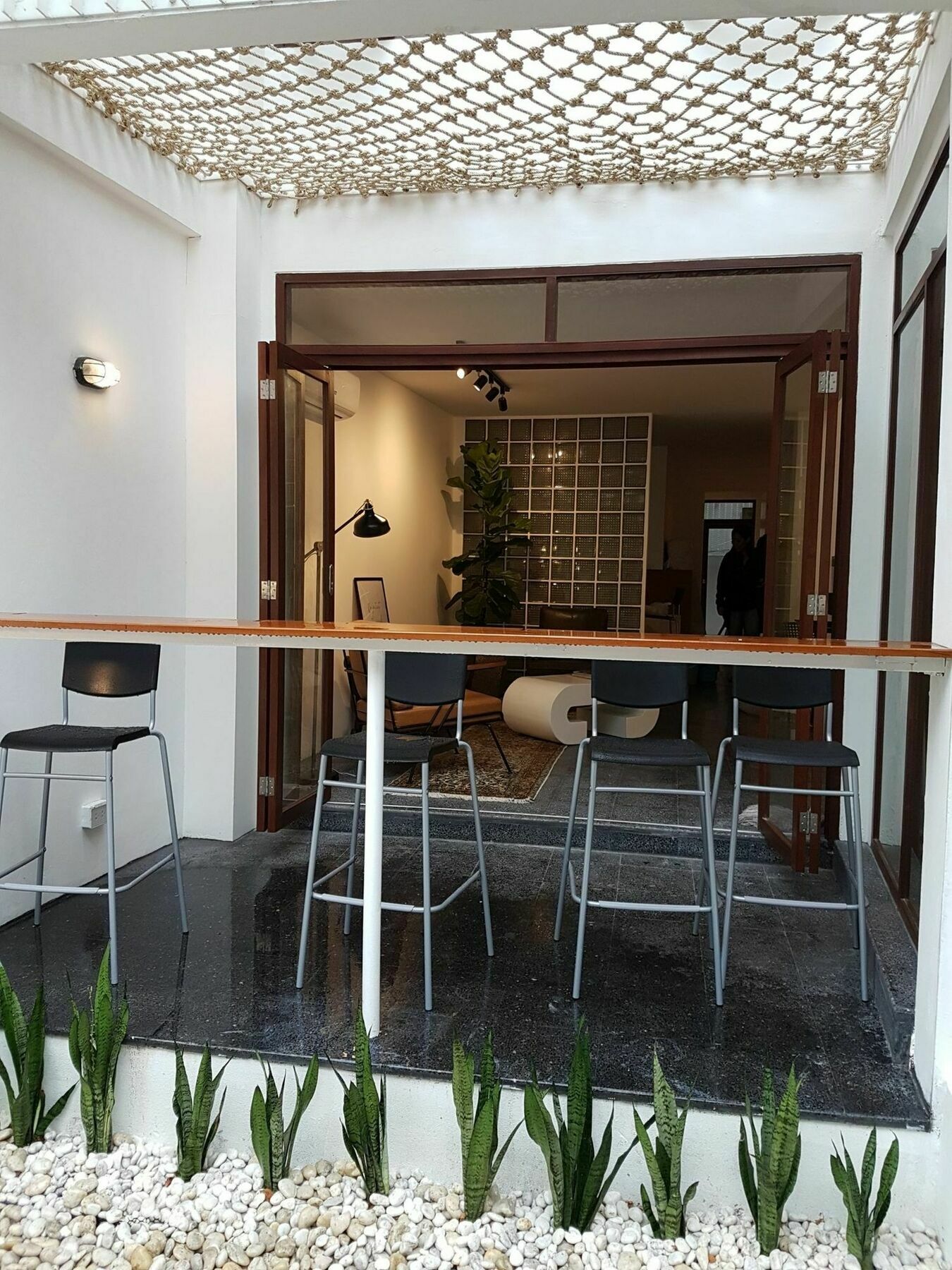 Haus Sathorn 21 Bed And Breakfast Bangkok Extérieur photo